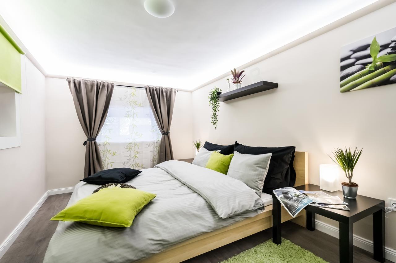 Roeck Premier Downtown Residence Budapest Exteriör bild